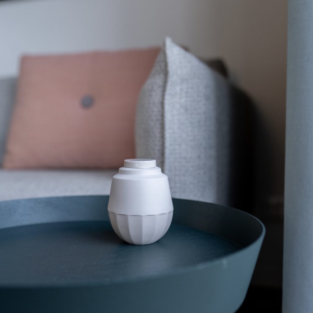 Mini-urn-kleine-urn-Heze-gedenkplek