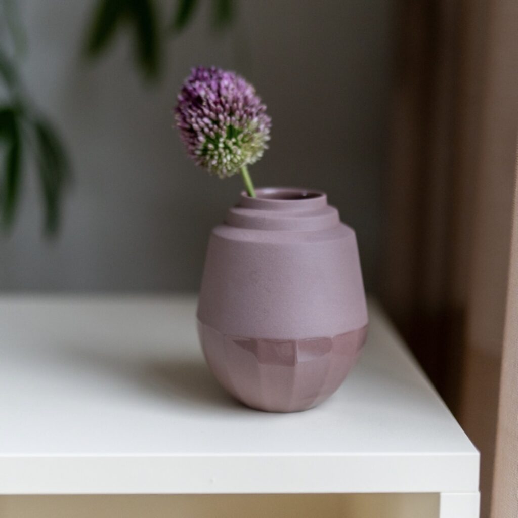 vaasje-Herdenkingsvaasje-troostproduct-gedenkplek-bruin