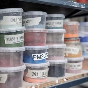 handgemaakt-kleine-urnen-nijmegen-studiosterrenstoff-pigmenten